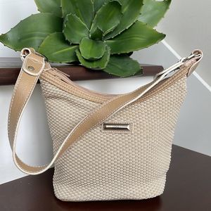Frankie & Johnnie shoulder bag handbag purse woven tan cream